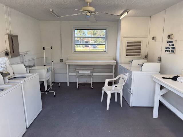 8 Captain Kidd Lane a Winter Haven, FL Mobile or Manufactured Home for Sale